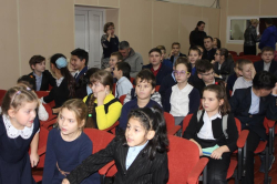 Спектакль